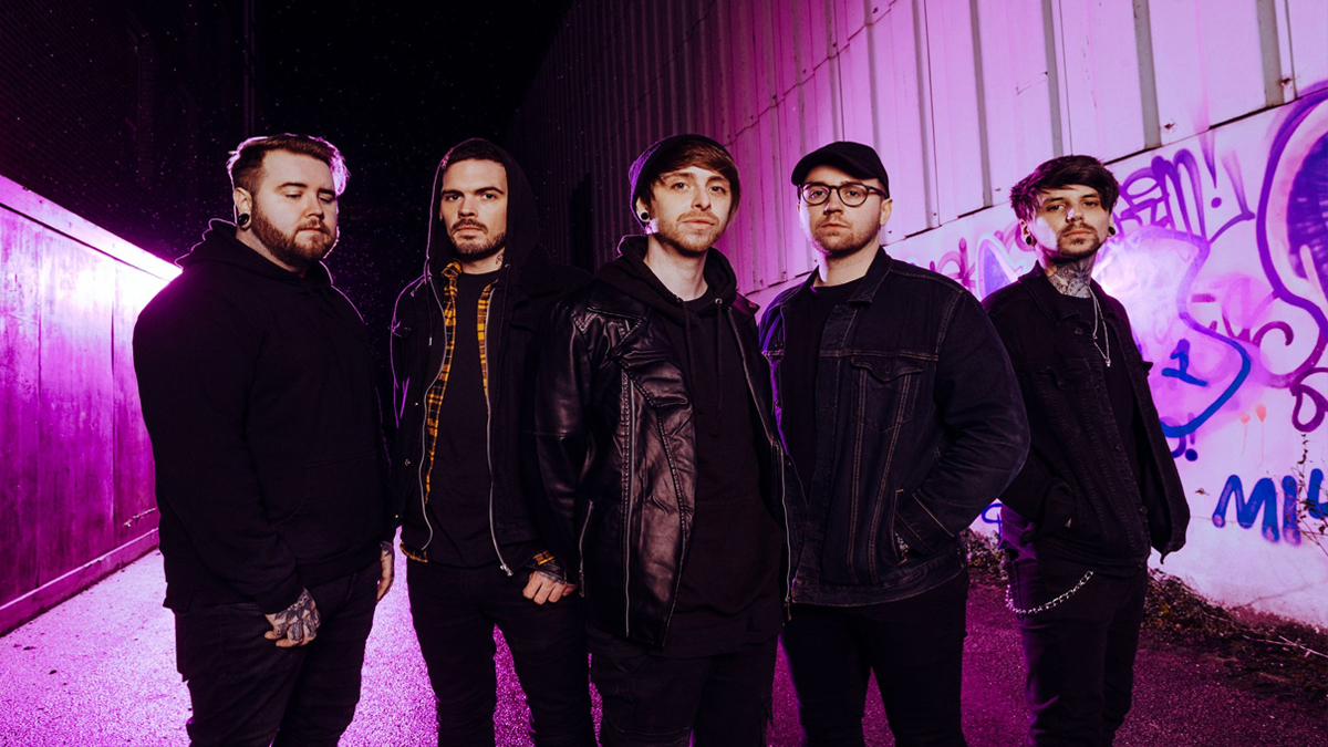 CAPTIVES HAVE SIGNED TO SHARPTONE RECORDS AND RELEASED A NEW SINGLE ‘GLASS HEART’
